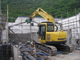 建屋解体作業